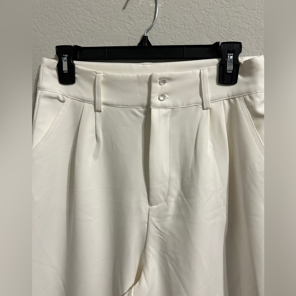 Cream wideleg women’s dress pants , off-white slacks, mid rise, sz 6, NWOT - Picture 3 of 9